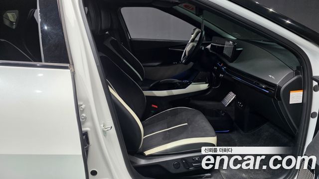 Kia EV6 Long Range 4WD GT Line 2025 — фото 11