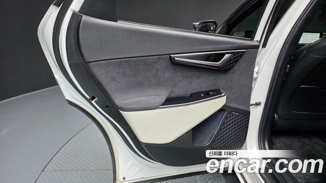 Kia EV6 Long Range 4WD GT Line 2025 — фото 25