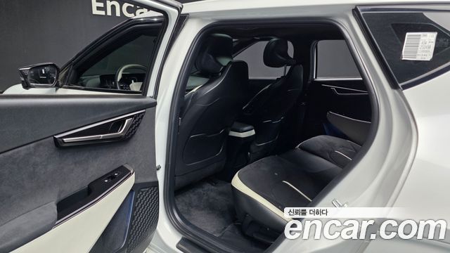 Kia EV6 Long Range 4WD GT Line 2025 — фото 26