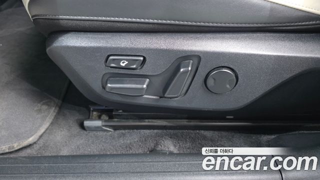 Kia EV6 Long Range 4WD GT Line 2025 — фото 31