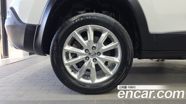Jeep Cherokee (KL) 2.0 Diesel LIMITED 4WD 2015 — фото 5