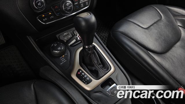 Jeep Cherokee (KL) 2.0 Diesel LIMITED 4WD 2015 — фото 9