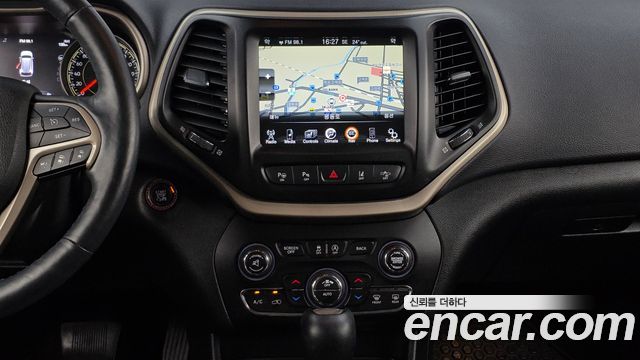 Jeep Cherokee (KL) 2.0 Diesel LIMITED 4WD 2015 — фото 14