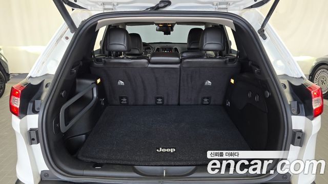 Jeep Cherokee (KL) 2.0 Diesel LIMITED 4WD 2015 — фото 20