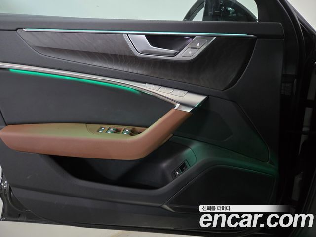 Audi A6 (C8) 45 TFSI Premium 2023 — фото 17