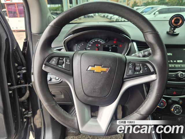 Chevrolet Trax 1.4 Perfact Black 2018 — фото 9