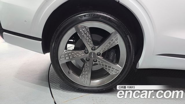 Genesis GV70 2.5T Gasoline AWD 2023 — фото 5