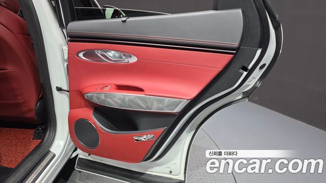 Genesis GV70 2.5T Gasoline AWD 2023 — фото 25