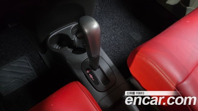 Nissan Cube 1.8 S Z12 2013 — фото 9