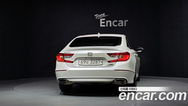 Honda Accord (X) 2.0 Turbo Sport 2018 — фото 4