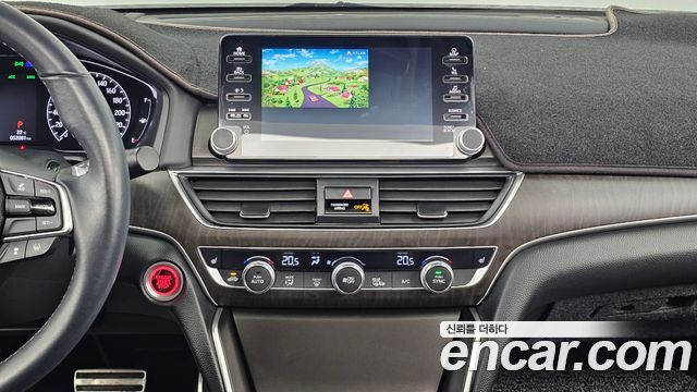 Honda Accord (X) 2.0 Turbo Sport 2018 — фото 18
