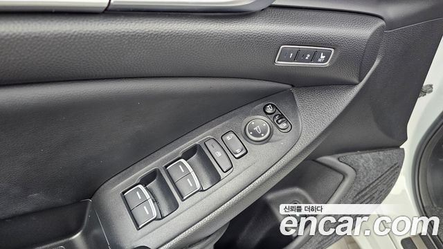 Honda Accord (X) 2.0 Turbo Sport 2018 — фото 28