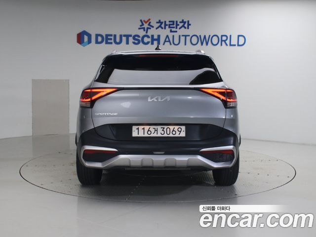 Kia Sportage (V) LPG 2.0 2WD Prestige 2023 — фото 4