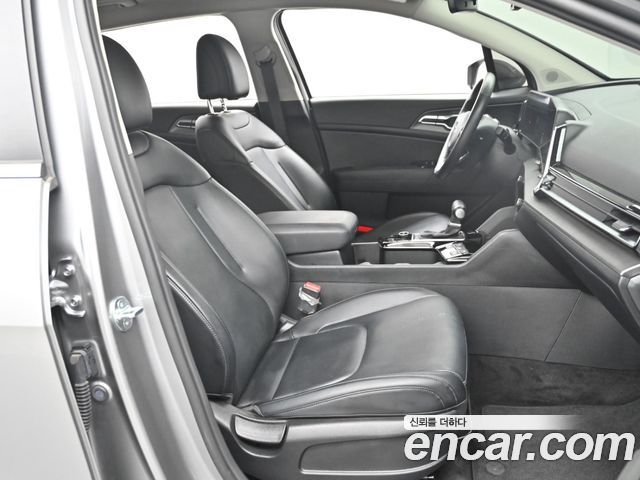 Kia Sportage (V) LPG 2.0 2WD Prestige 2023 — фото 10