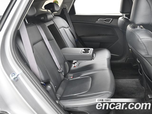 Kia Sportage (V) LPG 2.0 2WD Prestige 2023 — фото 16