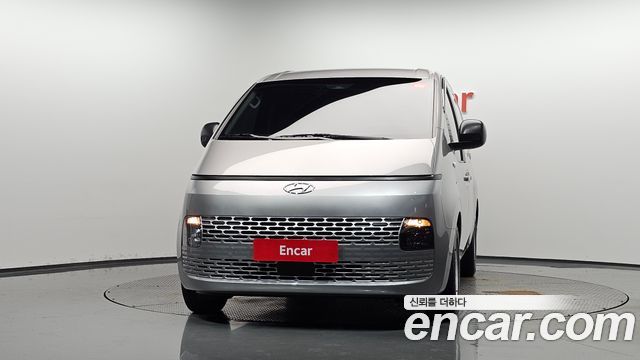 Hyundai Staria Cargo 3-Seater Smart 2023 — фото 3