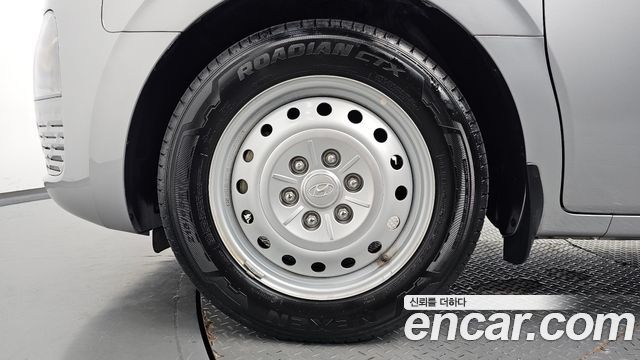 Hyundai Staria Cargo 3-Seater Smart 2023 — фото 5