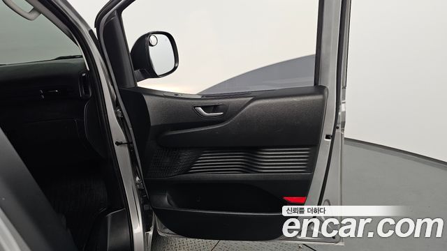 Hyundai Staria Cargo 3-Seater Smart 2023 — фото 24