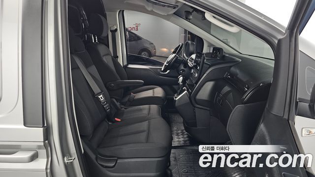 Hyundai Staria Cargo 3-Seater Smart 2023 — фото 26