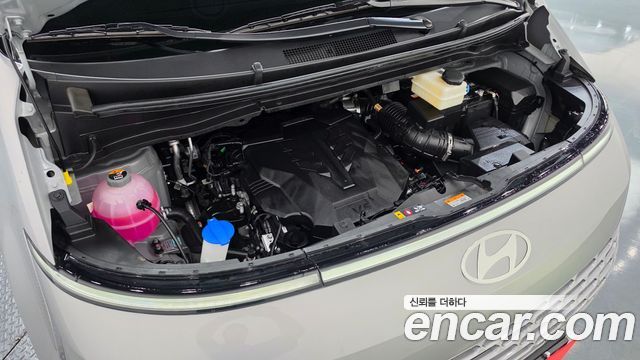 Hyundai Staria L3.5 Cargo 5-Seater Modern 2025 — фото 6