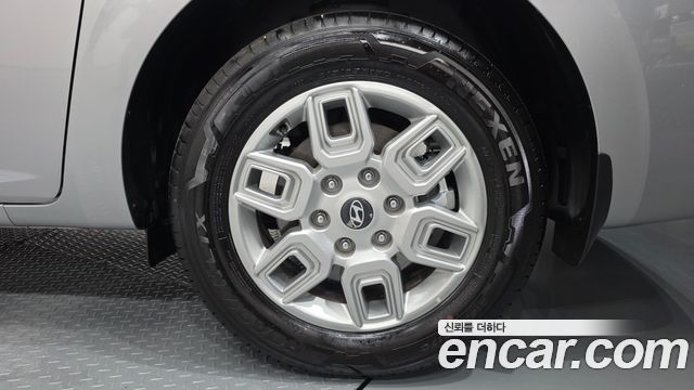 Hyundai Staria L3.5 Cargo 5-Seater Modern 2025 — фото 21