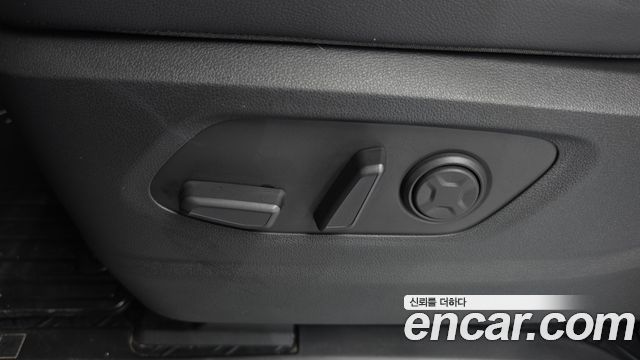 Hyundai Staria L3.5 Cargo 5-Seater Modern 2025 — фото 30