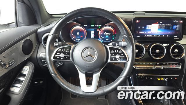 Mercedes-Benz GLC-Class (X253) GLC300e 4MATIC 2021 — фото 17