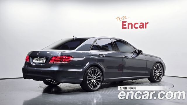 Mercedes-Benz E-Class (W212) E220 Bluetec Avantgarde Sport 2016 — фото 2