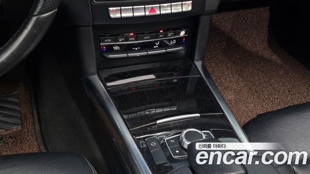 Mercedes-Benz E-Class (W212) E220 Bluetec Avantgarde Sport 2016 — фото 17