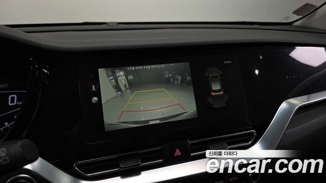 Kia Niro 1.6 HEV Signature 2022 — фото 16
