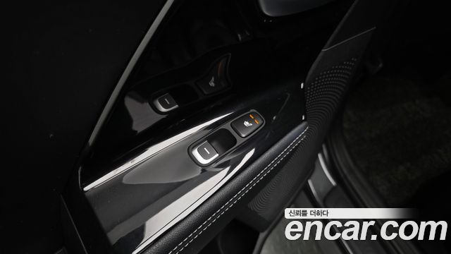 Kia Niro 1.6 HEV Signature 2022 — фото 19