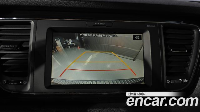 Kia Carnival 9-Seater Prstige 2020 — фото 14