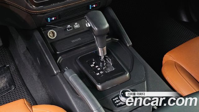 KG Mobility (SsangYong) Rexton Sports Khan Diesel 2.2 4WD Expedition 2023 — фото 9