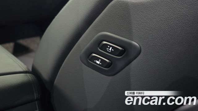Genesis G80 3.3 GDI Luxury 2019 — фото 33