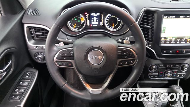 Jeep Cherokee (KL) 2.4 Longitude High AWD 2019 — фото 14