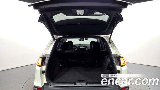 Jeep Cherokee (KL) 2.4 Longitude High AWD 2019 — фото 17