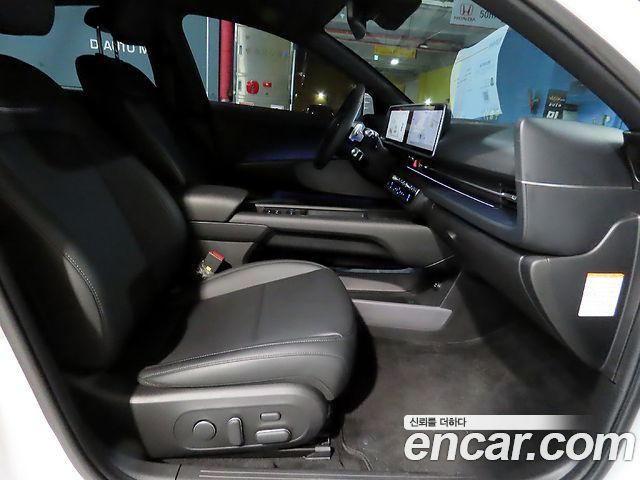 Hyundai Ioniq 6 Long Range Exclusive + 2025 — фото 16