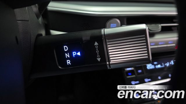 Hyundai Grandeur (GN7) 2,5 Gasoline 2WD Premium 2024 — фото 9
