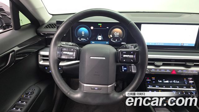 Hyundai Grandeur (GN7) 2,5 Gasoline 2WD Premium 2024 — фото 13