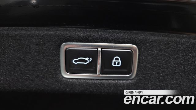 Hyundai Grandeur (GN7) 2,5 Gasoline 2WD Premium 2024 — фото 20