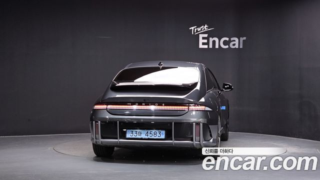 Hyundai Ioniq 6 Long Range Exclusive + 2023 — фото 4