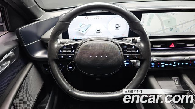 Hyundai Ioniq 6 Long Range Exclusive + 2023 — фото 12