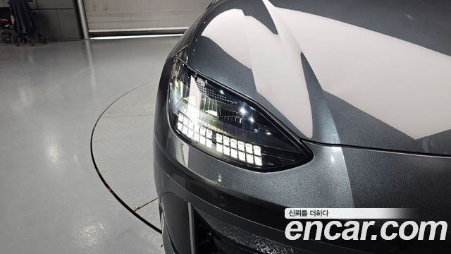 Hyundai Ioniq 6 Long Range Exclusive + 2023 — фото 22