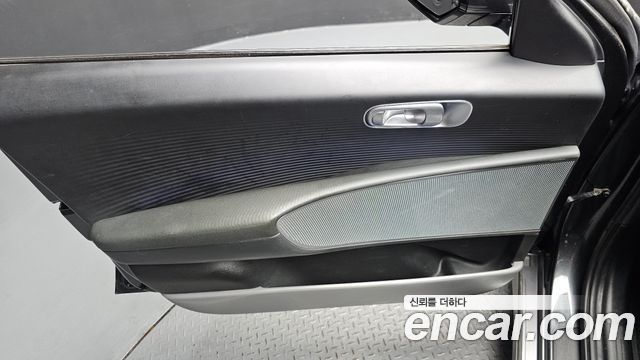 Hyundai Ioniq 6 Long Range Exclusive + 2023 — фото 24