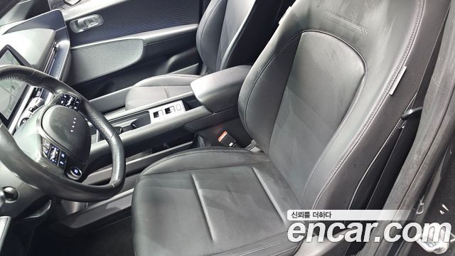 Hyundai Ioniq 6 Long Range Exclusive + 2023 — фото 36