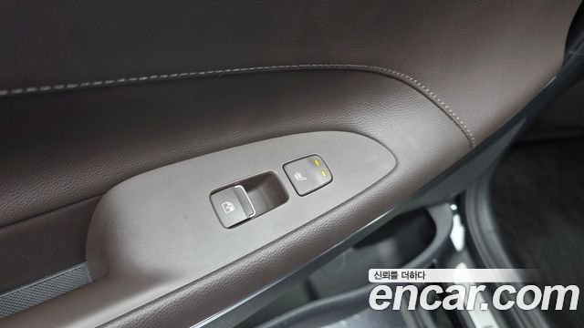 Hyundai Grandeur (IG) 3.0 LPi Rent Car Exclusive 2023 — фото 31