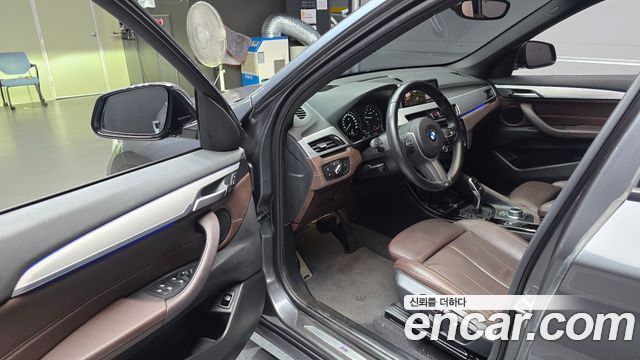 BMW X1 (F48) xDrive 20i M Sport 2022 — фото 10