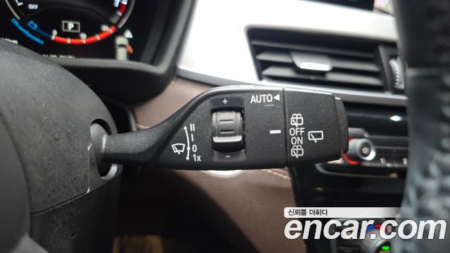 BMW X1 (F48) xDrive 20i M Sport 2022 — фото 19