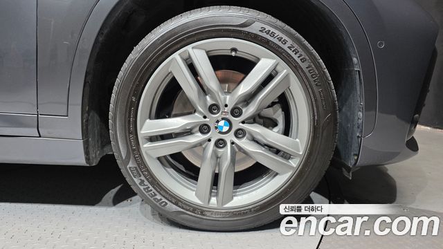 BMW X1 (F48) xDrive 20i M Sport 2022 — фото 21