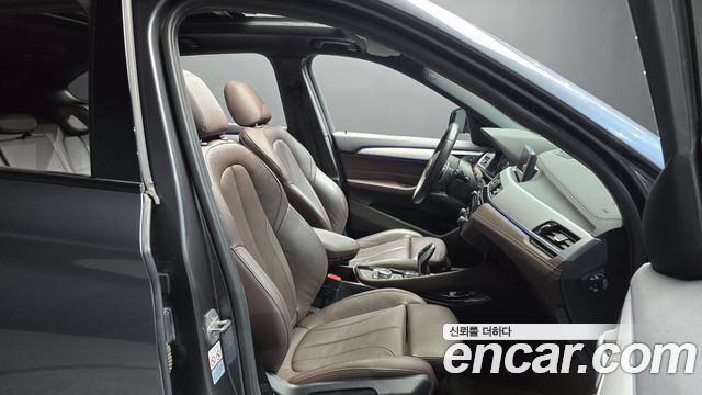 BMW X1 (F48) xDrive 20i M Sport 2022 — фото 26